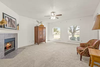 105 Thoroughbred Drive, Krum, TX 76249 - Photo 9