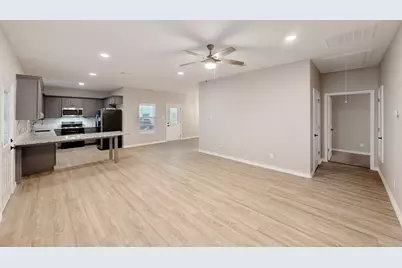 1938 Nomas Street, Dallas, TX 75212 - Photo 5