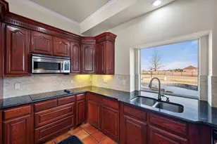 106 Lakeshore Dr, Waxahachie, TX 75165 - Photo 17