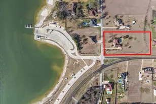 106 Lakeshore Dr, Waxahachie, TX 75165 - Photo 3