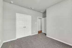 81 Yosemite Trl, Valley View, TX 76272 - Photo 27