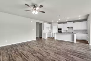 81 Yosemite Trl, Valley View, TX 76272 - Photo 9