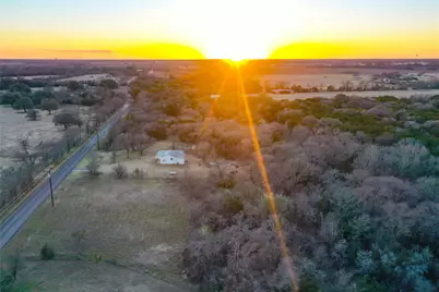 3697 N Rock Creek Loop, Waco, TX 76708 - Photo 17