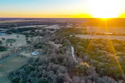 3697 N Rock Creek Loop, Waco, TX 76708 - Photo 3