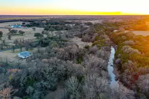3697 N Rock Creek Loop, Waco, TX 76708 - Photo 15
