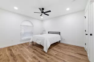 420 Lake Louise Ct, Fort Worth, TX 76103 - Photo 21