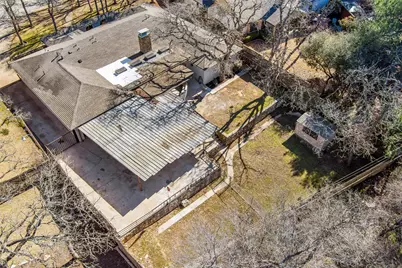 420 Lake Louise Court, Fort Worth, TX 76103 - Photo 33