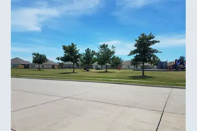 1017 Pebblecreek Drive, Burleson, TX 76028 - Photo 35