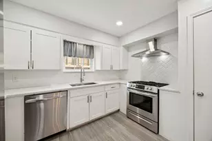 9670 Lynbrook Dr, Dallas, TX 75238 - Photo 11