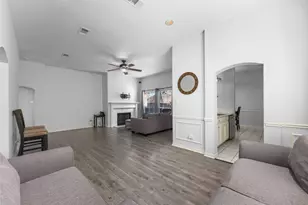 4640 Knoll Hollow Trail, Plano, TX 75024 - Photo 9