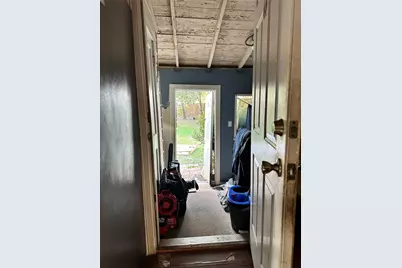 1137 Edwards Circle, Dallas, TX 75224 - Photo 15