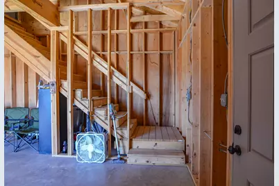 160 Private Road 2161, Iredell, TX 76649 - Photo 7