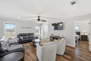 101 S Haven Pl, Waxahachie, TX 75165 - Photo 9