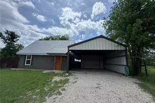 303 Boone St, Mingus, TX 76463 - Photo 3