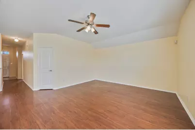 2508 Pioneer Bluffs Road, Balch Springs, TX 75181 - Photo 3