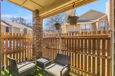 2101 Park Willow Lane #A, Arlington, TX 76011 - Photo 23