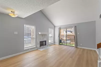 2101 Park Willow Lane #A, Arlington, TX 76011 - Photo 7