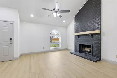 3221 Red Oak Lane, Bedford, TX 76021 - Photo 5