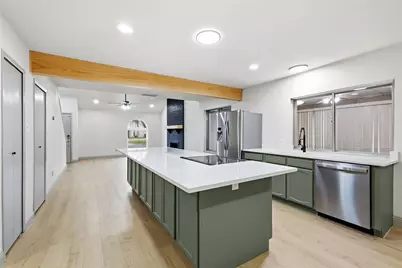 3221 Red Oak Lane, Bedford, TX 76021 - Photo 9