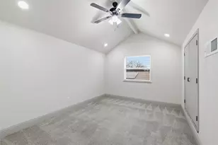 3221 Red Oak Ln, Bedford, TX 76021 - Photo 17