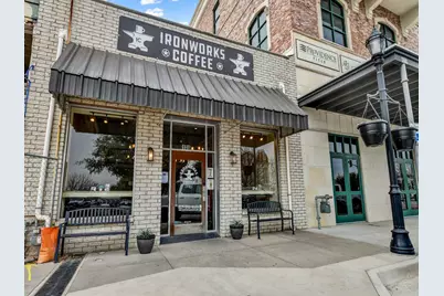 108 Houston Avenue #200, Weatherford, TX 76086 - Photo 1