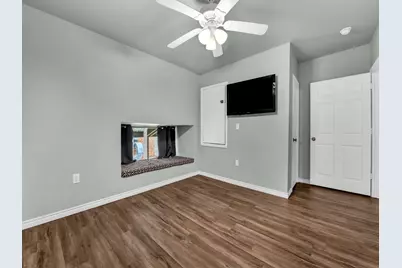 108 Houston Avenue #200, Weatherford, TX 76086 - Photo 3