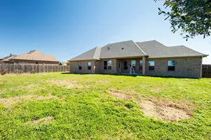 9820 Puma Tr, Godley, TX 76044 - Photo 27