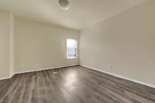 6815 Elderberry Dr, Arlington, TX 76001 - Photo 19