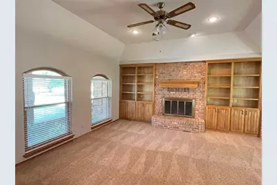 6340 Grauton Drive, Mansfield, TX 76063 - Photo 5