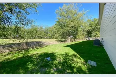 302 Mill Street, Lone Oak, TX 75453 - Photo 25