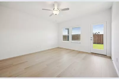 519 Dorothy Drive, Princeton, TX 75071 - Photo 11