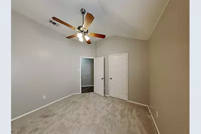 617 Oak Hollow Trail, Saginaw, TX 76179 - Photo 3