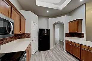 617 Oak Hollow Trail, Saginaw, TX 76179 - Photo 11