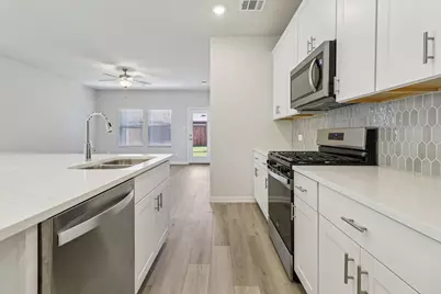 511 Green Gables Drive, Princeton, TX 75071 - Photo 5