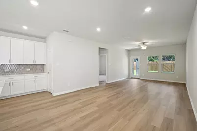 520 Dorothy Drive, Princeton, TX 75071 - Photo 11