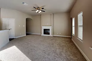 633 Comal Dr, Crandall, TX 75114 - Photo 1