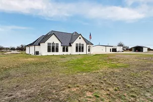 157 Country Pl Ln, Van Alstyne, TX 75495 - Photo 3