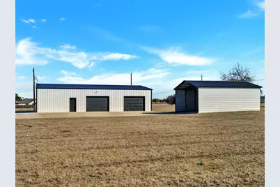 157 Country Place Lane, Van Alstyne, TX 75495 - Photo 35