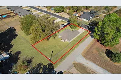 732 E Bullock Street, Denison, TX 75021 - Photo 35