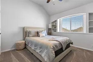 303 Hidden Cove Dr, Ponder, TX 76259 - Photo 37