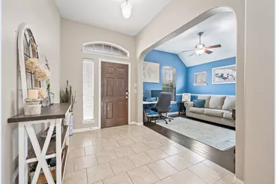 833 Hemlock Trail, Saginaw, TX 76131 - Photo 5