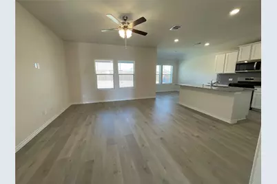 769 Sunglow Way, Lavon, TX 75166 - Photo 3