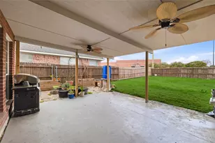 1015 Telluride Dr, Arlington, TX 76001 - Photo 33