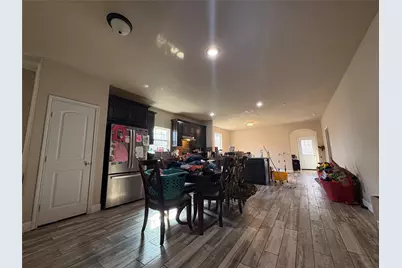 433 Sabine Avenue, Cleburne, TX 76031 - Photo 7