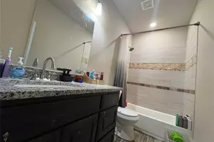 433 Sabine Ave, Cleburne, TX 76031 - Photo 17