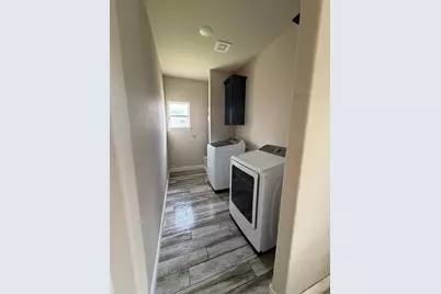 433 Sabine Avenue, Cleburne, TX 76031 - Photo 7
