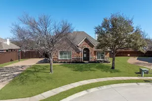 215 River Meadows Ln, Argyle, TX 76226 - Photo 3