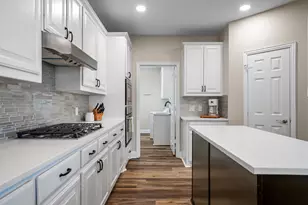 215 River Meadows Ln, Argyle, TX 76226 - Photo 17