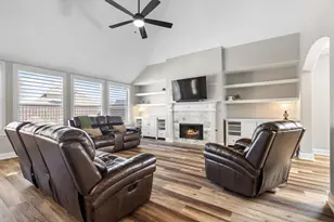 215 River Meadows Ln, Argyle, TX 76226 - Photo 11