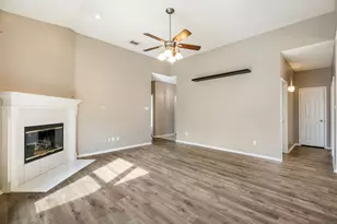 10881 Castle Dr, Frisco, TX 75035 - Photo 7